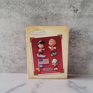Hallmark Keepsake Ornament The Peanuts Games Dated 2004